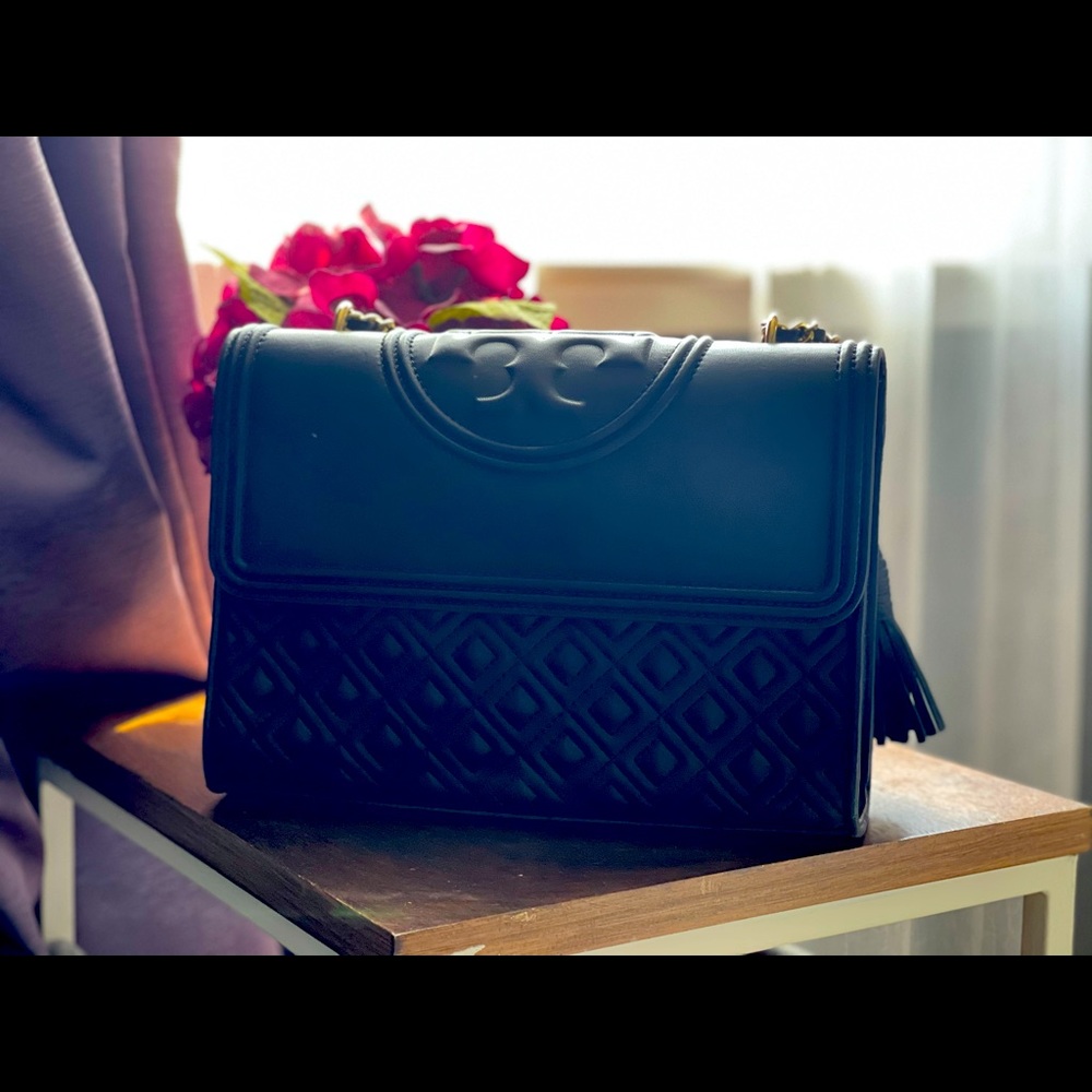 Tory Burch Fleming Convertible Shoulder Bag